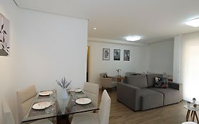 M4/110-Apto Einsten MorumBIS com A/C, Garagem e Piscina